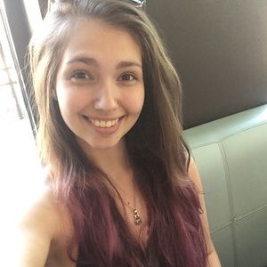 Meet your Posher, Lexi